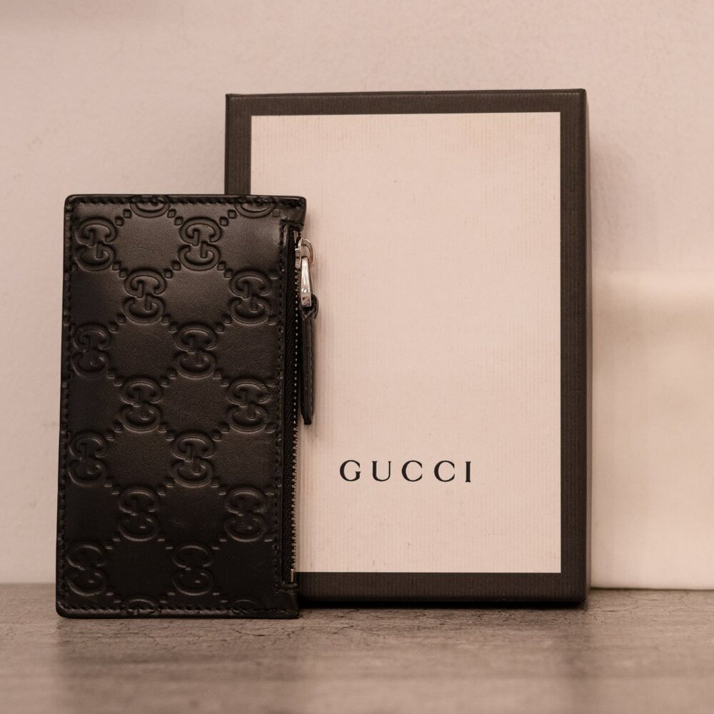 Gucci Guccissima Wallet with Zipper in Black